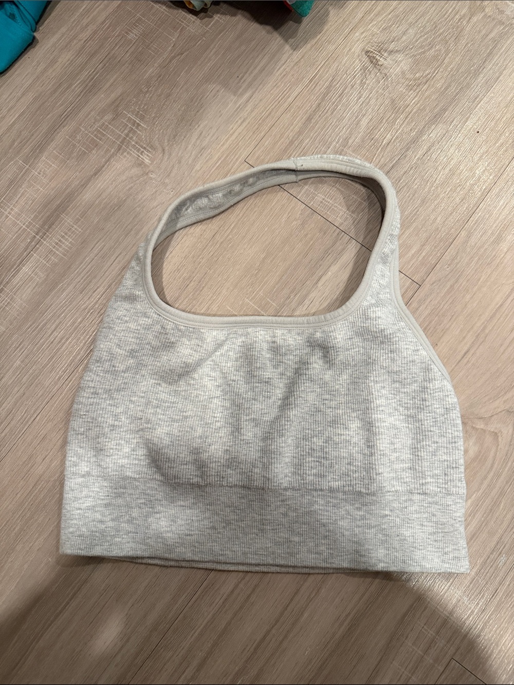 Fabletics Light Gray Seamless Ribbed Sports Bra